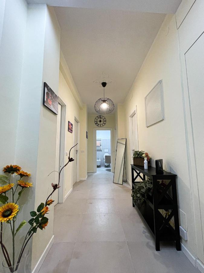Accogliente Camera A Milano מראה חיצוני תמונה